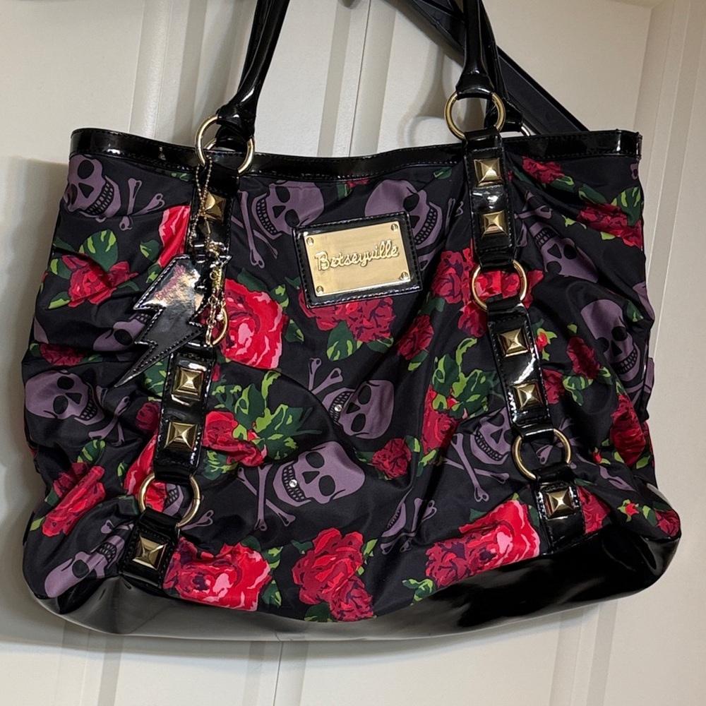 Betsey Johnson Betseyville Black and Hot Pink Skull Rose Shoulder Tote Bag